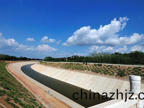 河(he)道治(zhi)理