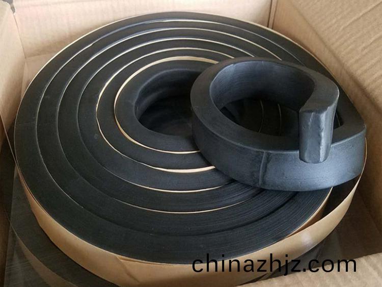 膩子型(xing)止水(shui)條(tiao)